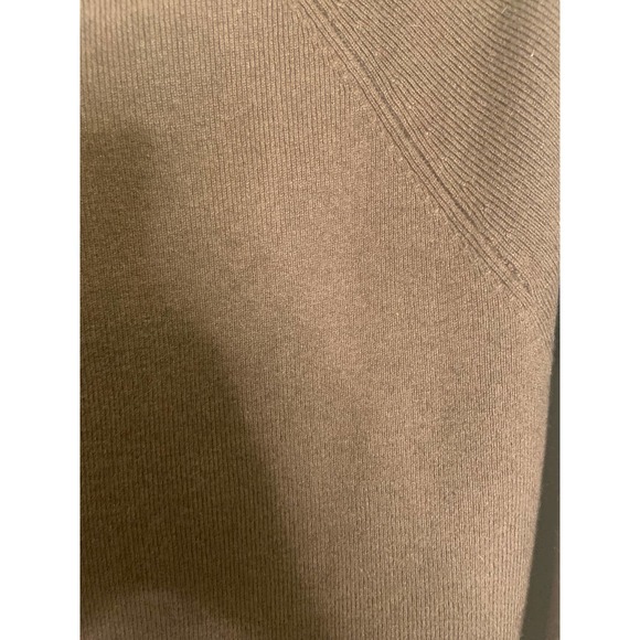 L.A.C.E Long sleeve Top - Picture 4 of 4